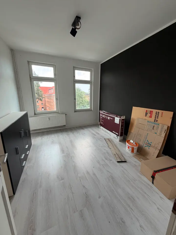 5 Zimmer Wohnung mit 13 m² in Rostock – Bild 1