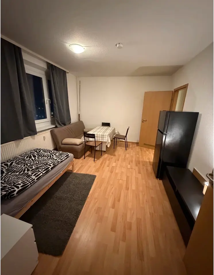 5 Zimmer Wohnung mit 13 m² in Rostock – Bild 2