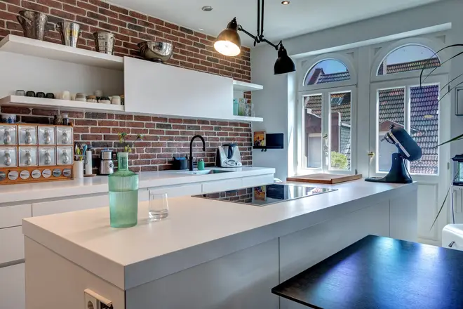 8 Zimmer Wohnung mit 178 m² in Heidelberg – Bild 3