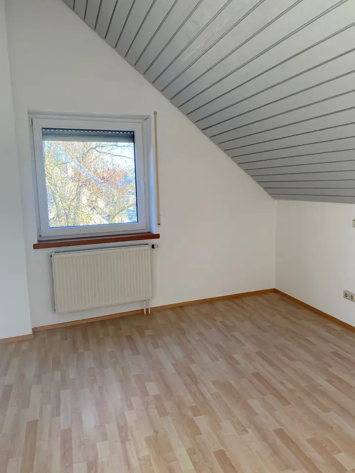 3 Zimmer Wohnung mit 82 m² in Würzburg – Bild 7