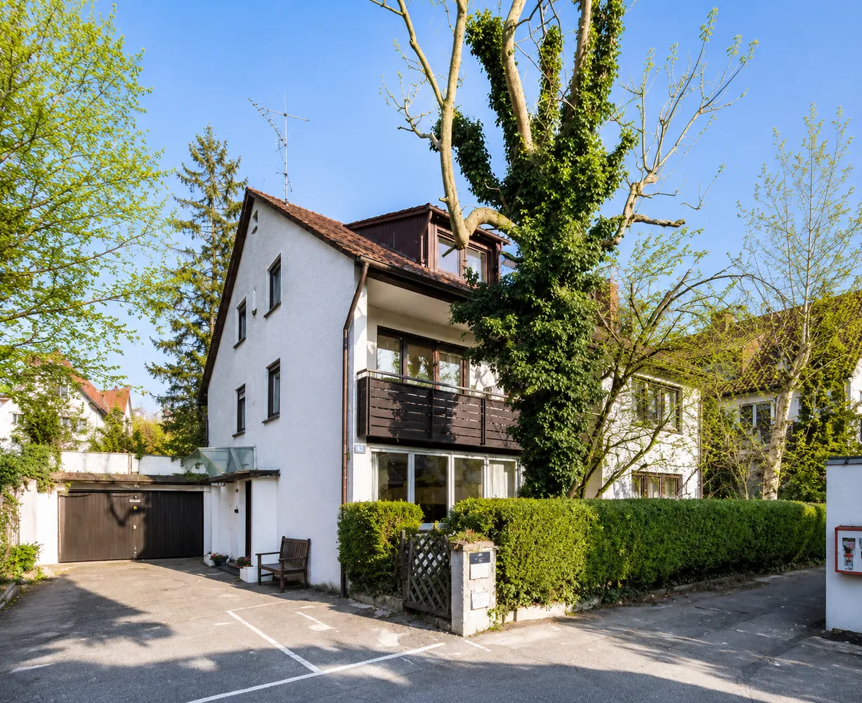 4 Zimmer Wohnung mit 114 m² in Esslingen am Neckar – Bild 2