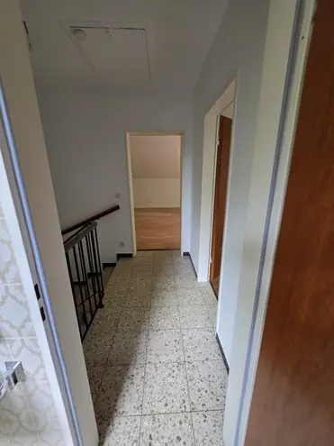 3 Zimmer Haus mit 90 m² in Solingen – Bild 10