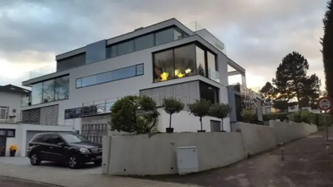 2 Zimmer Wohnung mit 61 m² in Karlsruhe – Bild 1