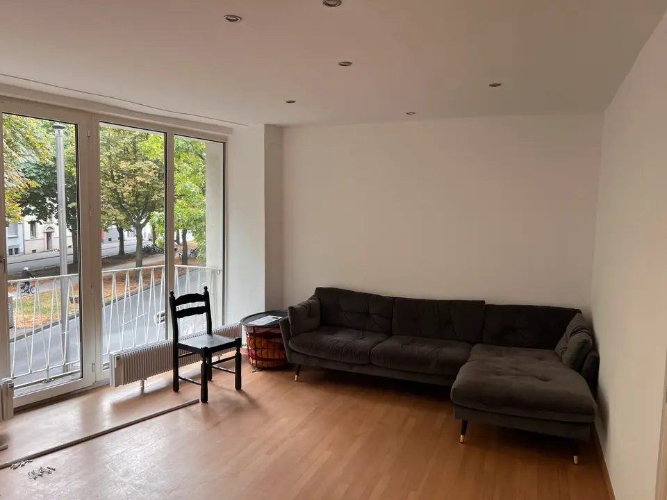 WG-Zimmer mit 80 m² in Düsseldorf – Bild 2
