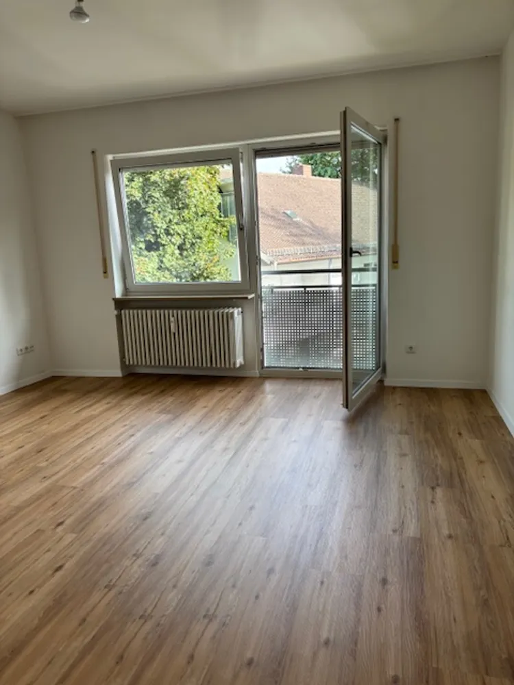 1 Zimmer Wohnung mit 27 m² in Erlangen – Bild 1