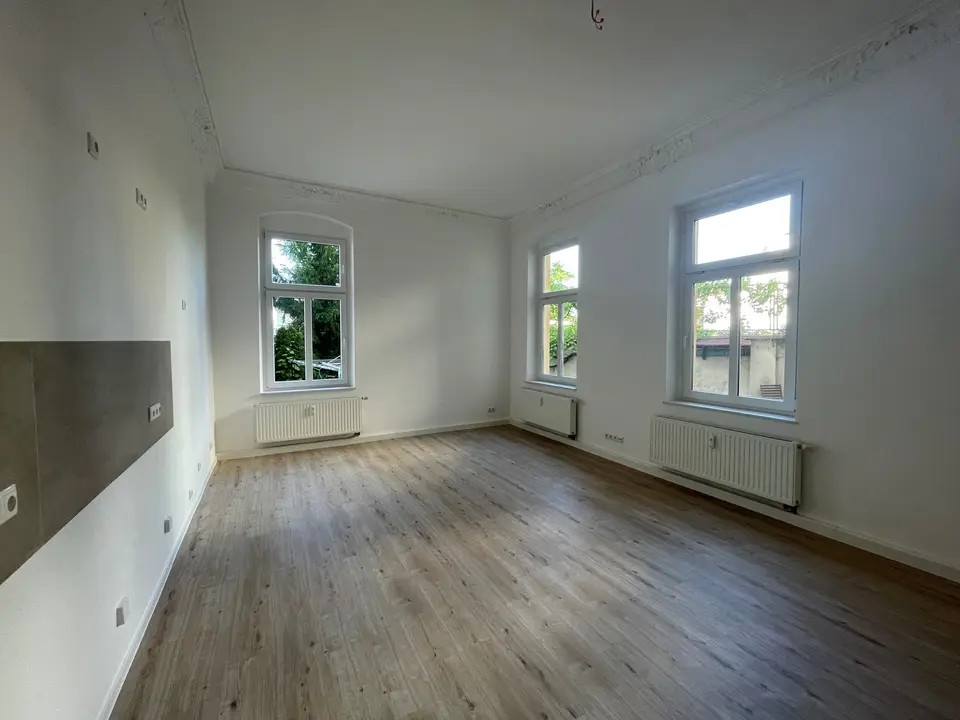 4 Zimmer Wohnung mit 120 m² in Gera – Bild 1