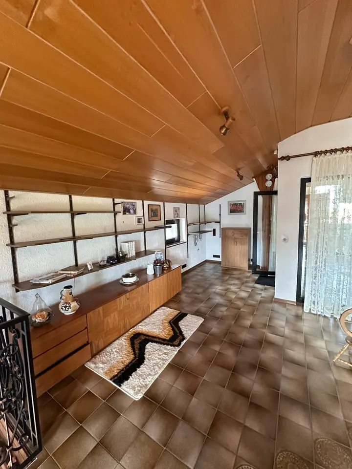 4 Zimmer Wohnung mit 191 m² in Göppingen – Bild 6