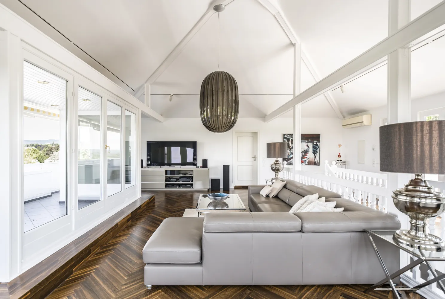 4 Zimmer Wohnung mit 141 m² in Wiesbaden – Bild 11