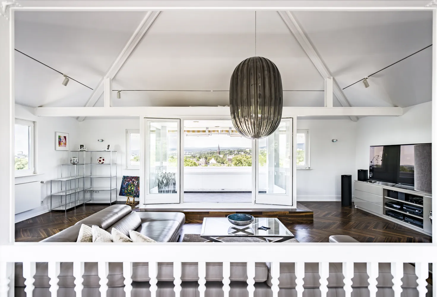 4 Zimmer Wohnung mit 141 m² in Wiesbaden – Bild 4