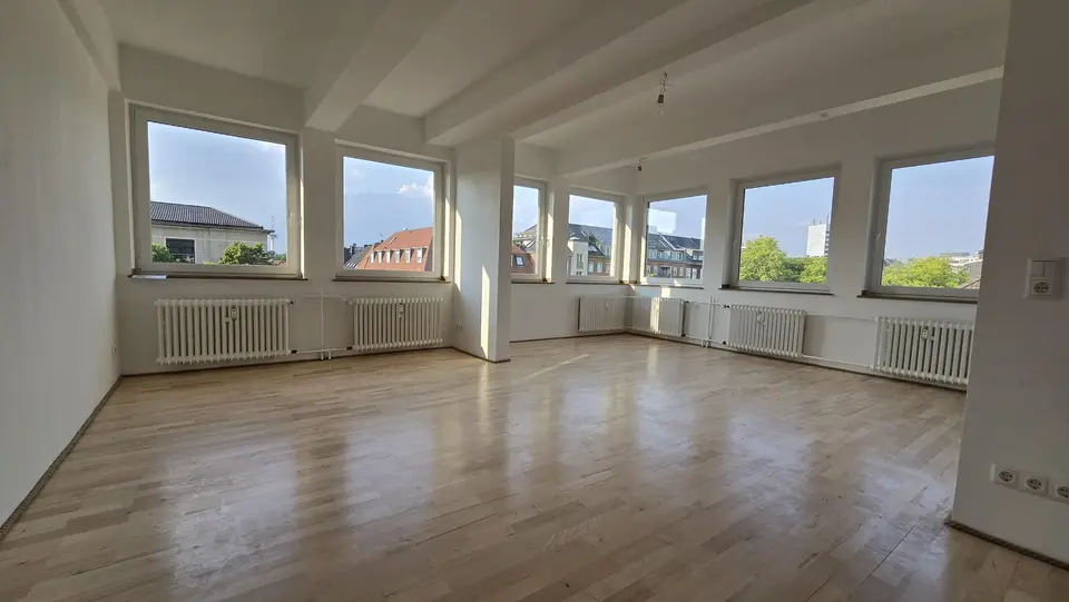 5 Zimmer Wohnung mit 170 m² in Gelsenkirchen – Bild 1