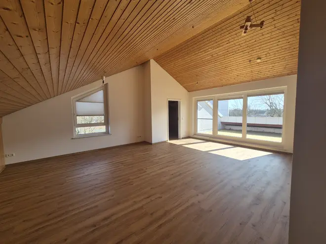 2 Zimmer Wohnung mit 70 m² in Augsburg – Bild 2
