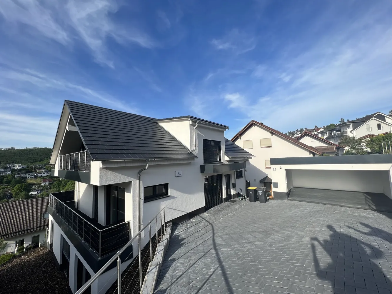 3 Zimmer Wohnung mit 175 m² in Siegen – Bild 2