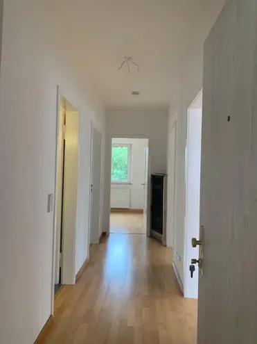 3 Zimmer Wohnung mit 70 m² in Stuttgart – Bild 9