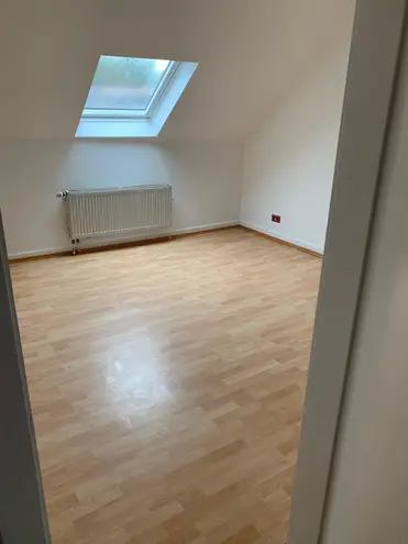 3 Zimmer Wohnung mit 69 m² in Düsseldorf – Bild 3