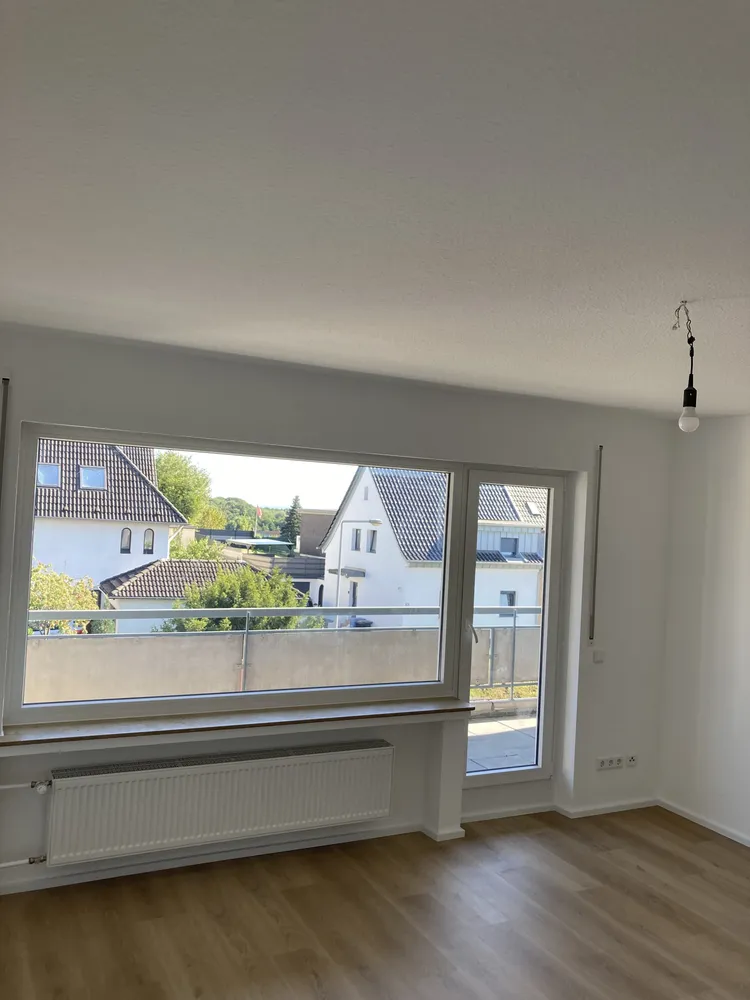 3 Zimmer Wohnung mit 78 m² in Leverkusen – Bild 2