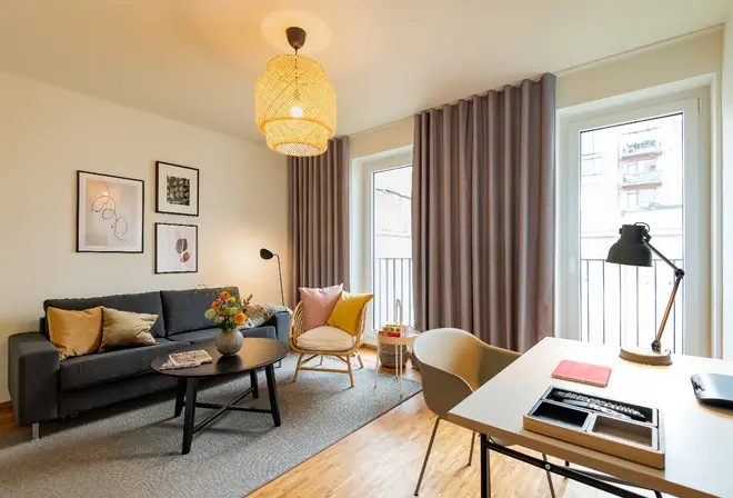 3 Zimmer Wohnung mit 100 m² in Köln – Bild 2