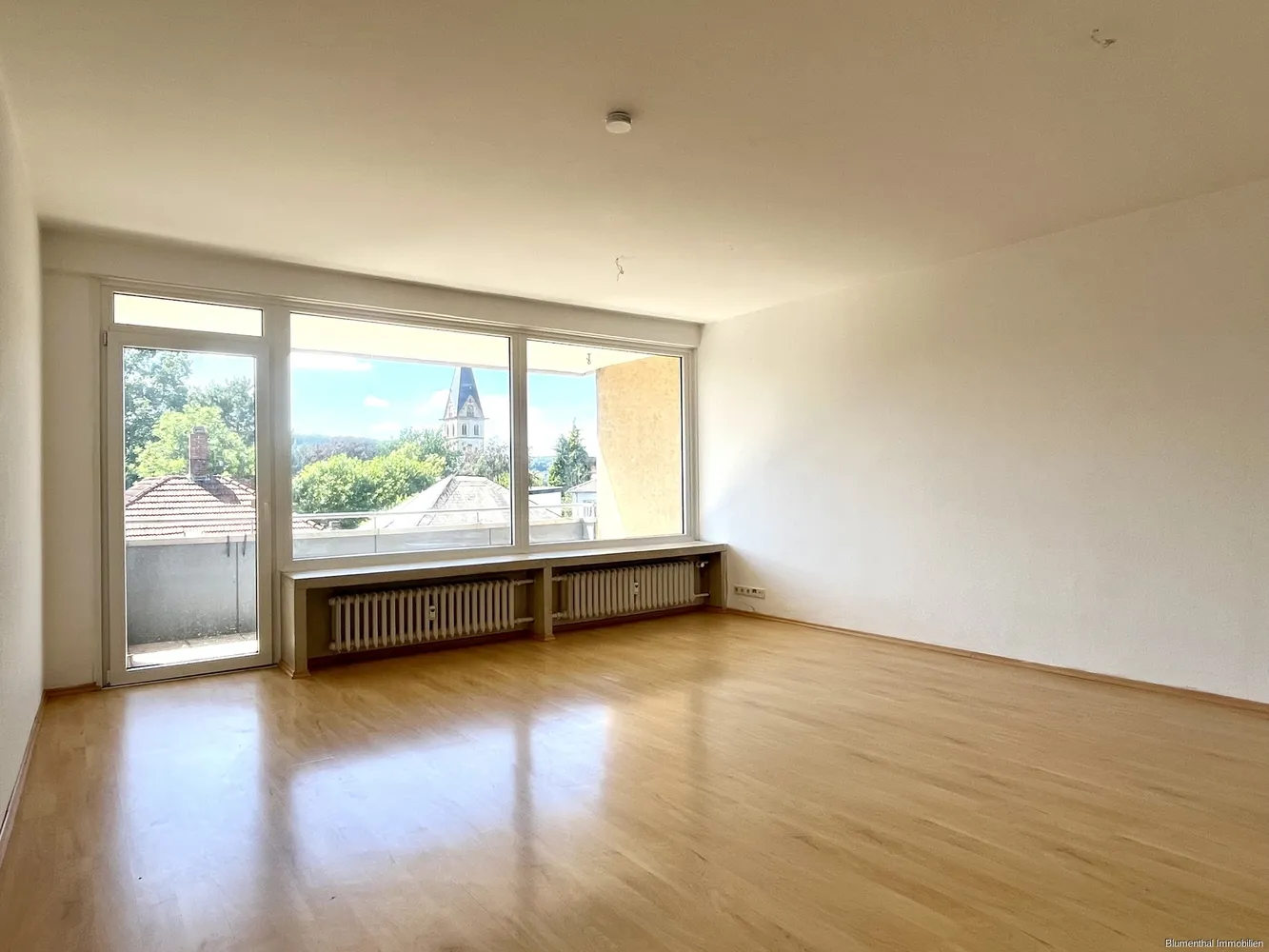 3 Zimmer Wohnung mit 100 m² in Bielefeld – Bild 2