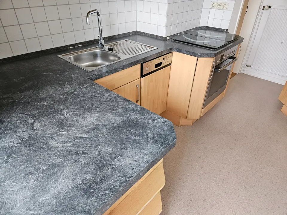 4 Zimmer Wohnung mit 84 m² in Wilhelmshaven – Bild 2
