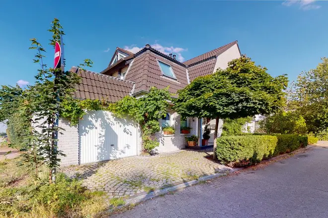 6 Zimmer Haus mit 189 m² in Düsseldorf – Bild 3