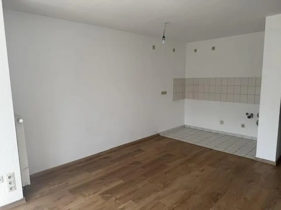 2 Zimmer Wohnung mit 52 m² in Dessau-Roßlau – Bild 2