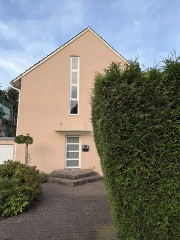 5 Zimmer Haus mit 220 m² in Köln – Bild 1