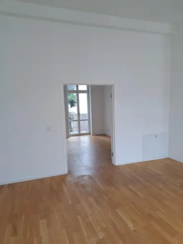 4 Zimmer Wohnung mit 109 m² in Krefeld – Bild 1