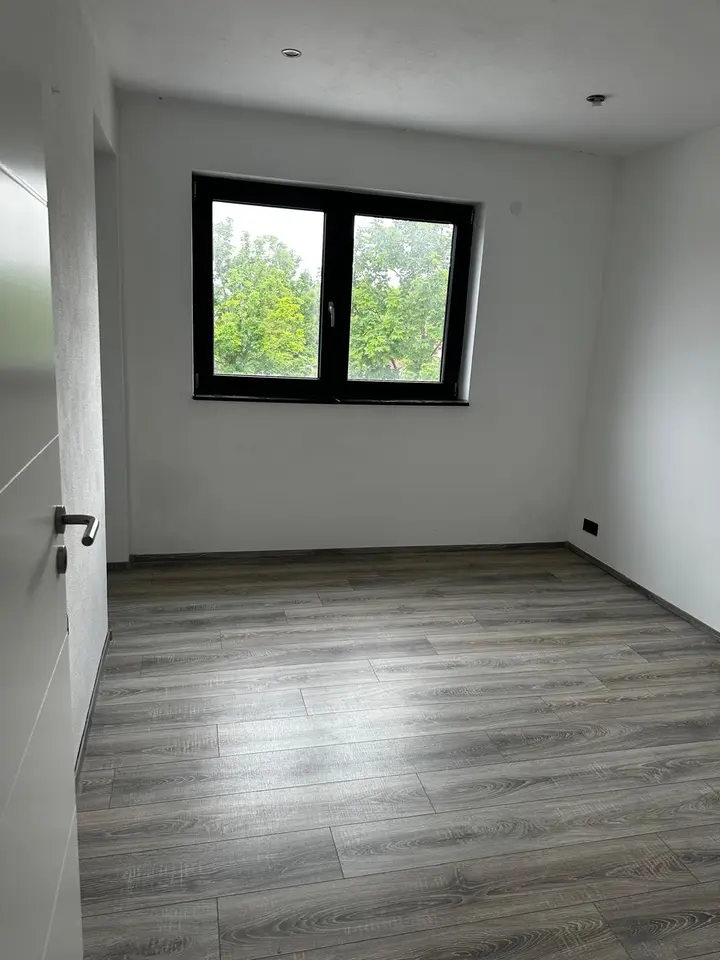 5 Zimmer Wohnung mit 129 m² in Ingolstadt – Bild 2