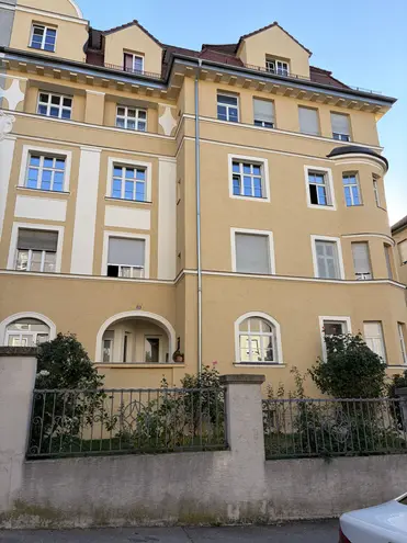 4 Zimmer Wohnung mit 86 m² in Augsburg – Bild 2