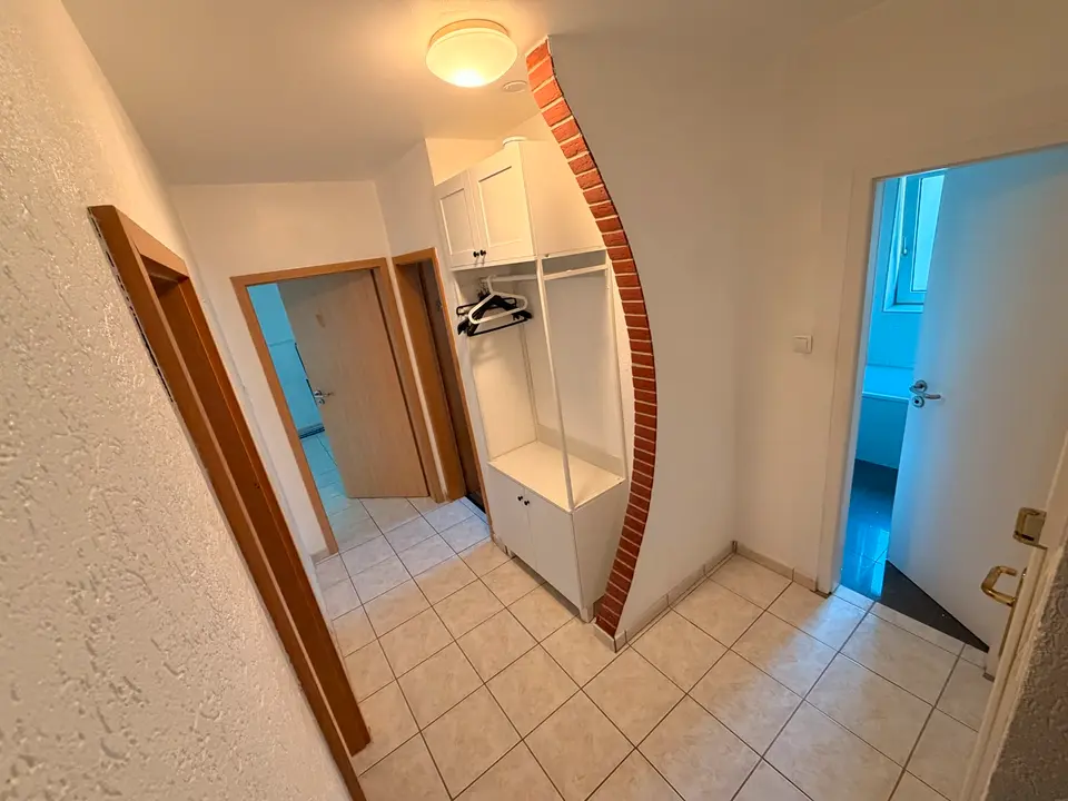 2 Zimmer Wohnung mit 60 m² in Leverkusen – Bild 3