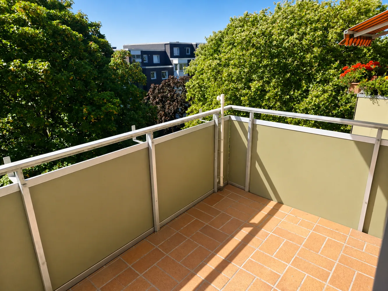 2 Zimmer Wohnung mit 63 m² in Essen – Bild 10