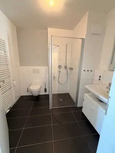 2 Zimmer Wohnung mit 44 m² in Düsseldorf – Bild 2