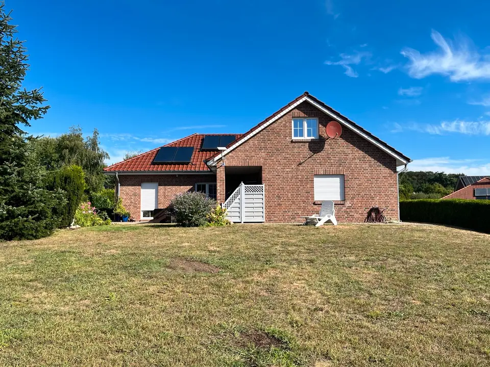 4 Zimmer Haus mit 128 m² in Winsen (Luhe) – Bild 1