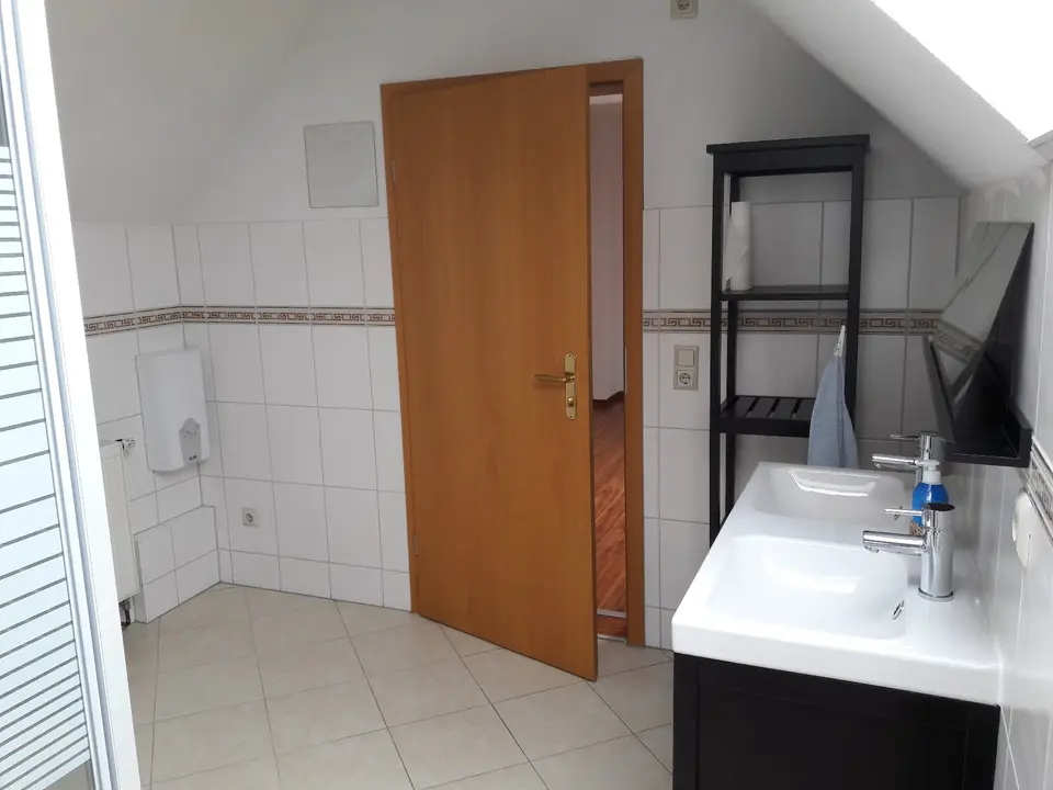 4 Zimmer Wohnung mit 100 m² in Gera – Bild 9