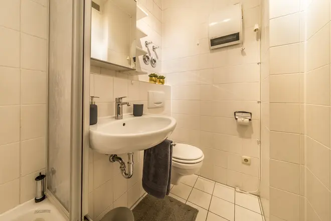 1 Zimmer Wohnung mit 42 m² in Frankfurt am Main – Bild 12