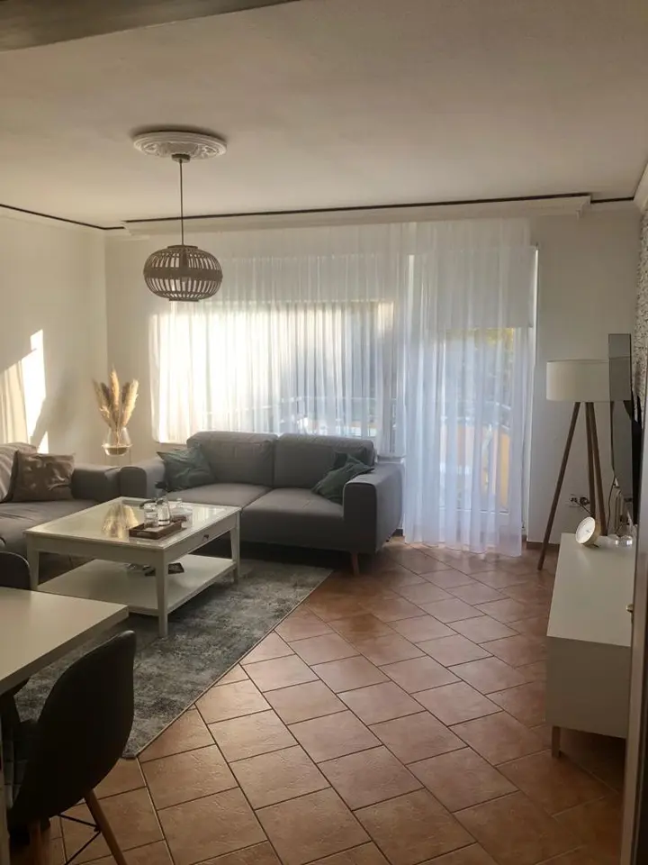 3 Zimmer Wohnung mit 70 m² in Brühl – Bild 1
