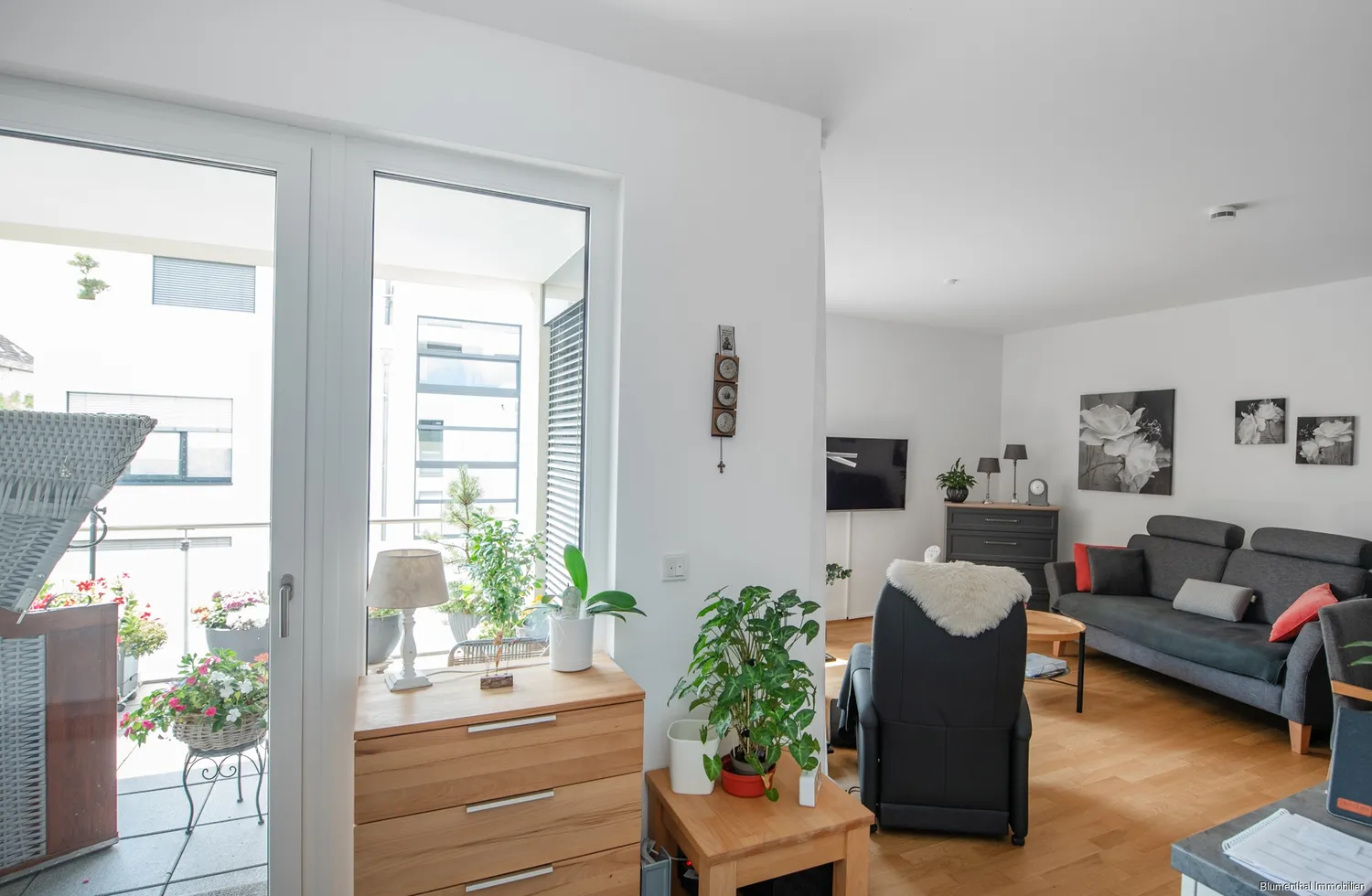 3 Zimmer Wohnung mit 82 m² in Bielefeld – Bild 2