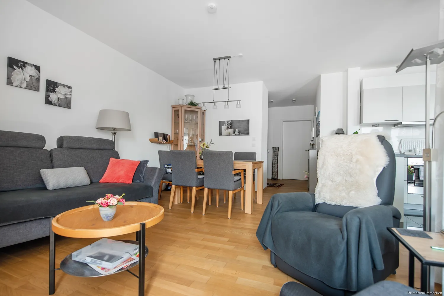 3 Zimmer Wohnung mit 82 m² in Bielefeld – Bild 1