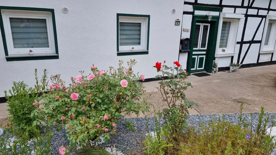 5 Zimmer Haus mit 150 m² in Wuppertal – Bild 2