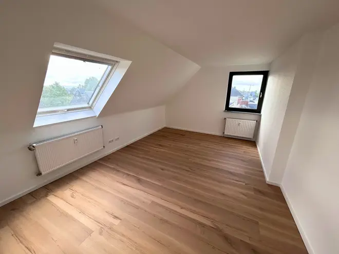 3 Zimmer Wohnung mit 106 m² in Solingen – Bild 4