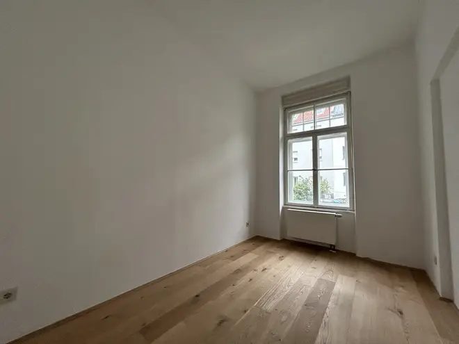 5 Zimmer Wohnung mit 106 m² in Augsburg – Bild 2