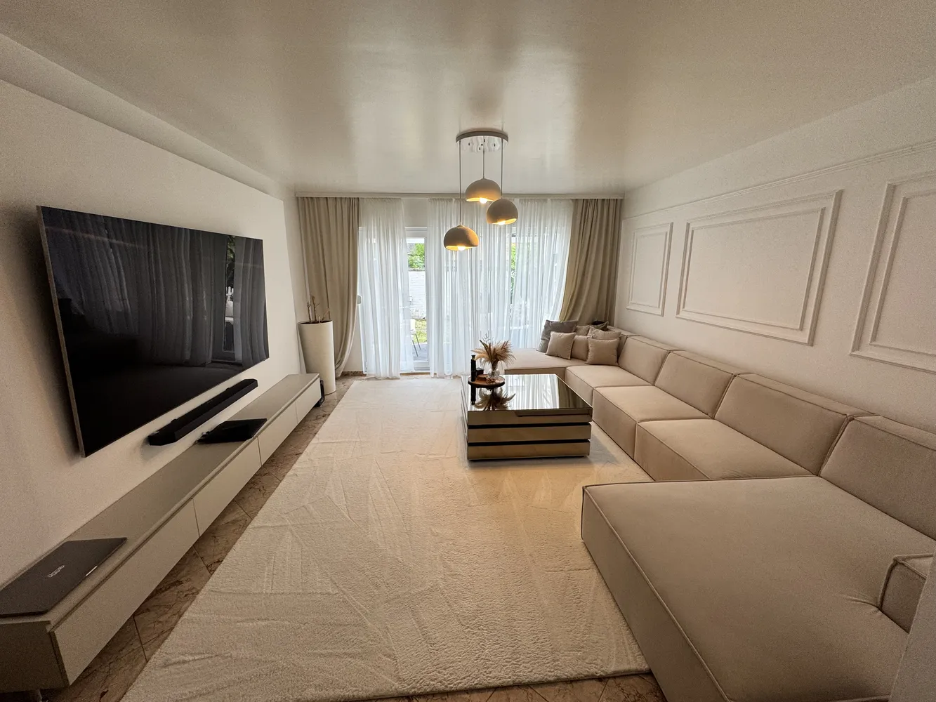 6 Zimmer Haus mit 128 m² in Düsseldorf – Bild 1