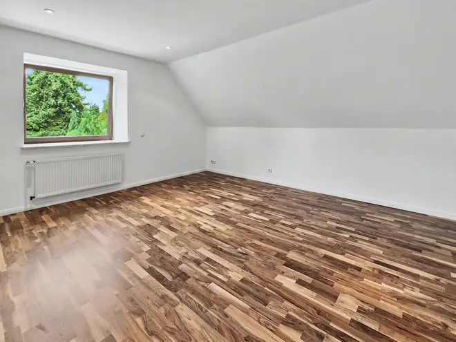 9 Zimmer Haus mit 274 m² in Hamburg – Bild 7