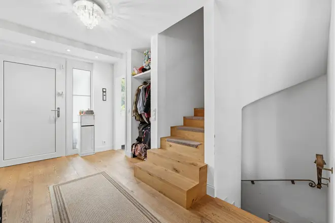6 Zimmer Haus mit 195 m² in Köln – Bild 6