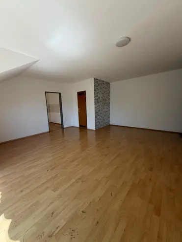 3 Zimmer Wohnung mit 88 m² in Kassel – Bild 2