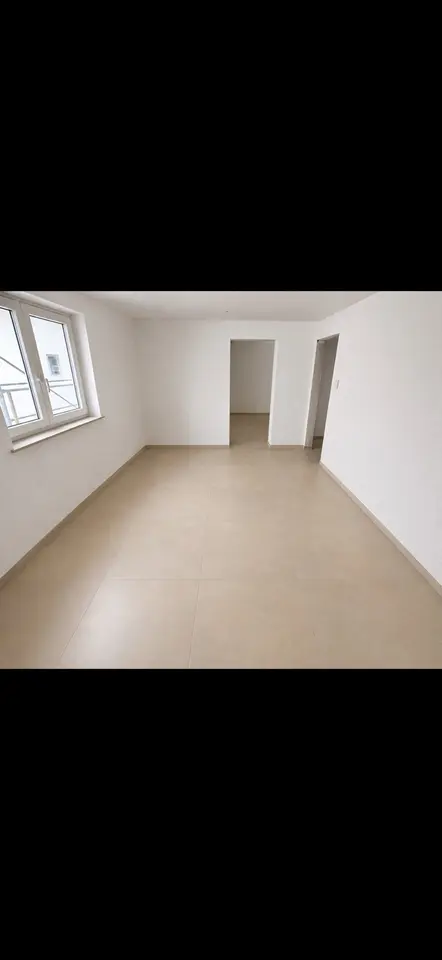 6 Zimmer Wohnung mit 120 m² in Tübingen – Bild 1