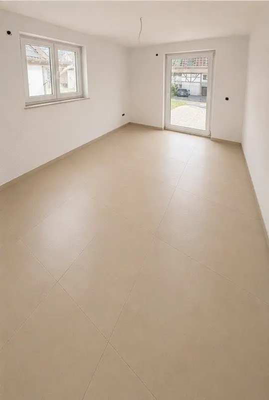 6 Zimmer Wohnung mit 120 m² in Tübingen – Bild 3
