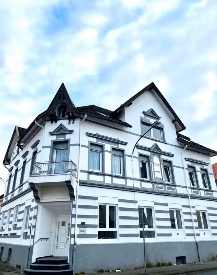 5 Zimmer Wohnung mit 160 m² in Detmold – Bild 2