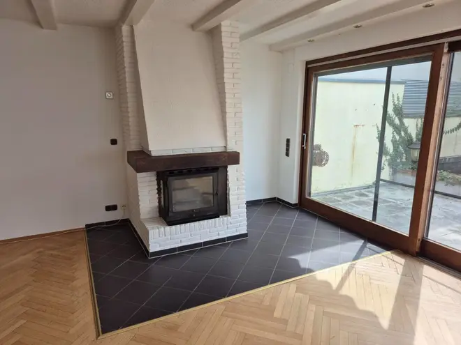 5 Zimmer Wohnung mit 150 m² in Darmstadt – Bild 3