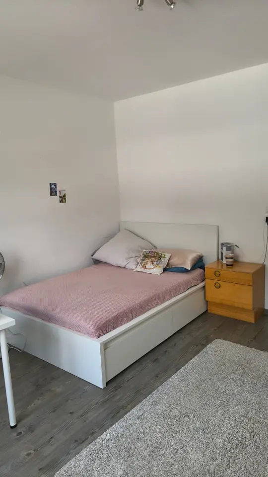 WG-Zimmer mit 17 m² in Stuttgart – Bild 1