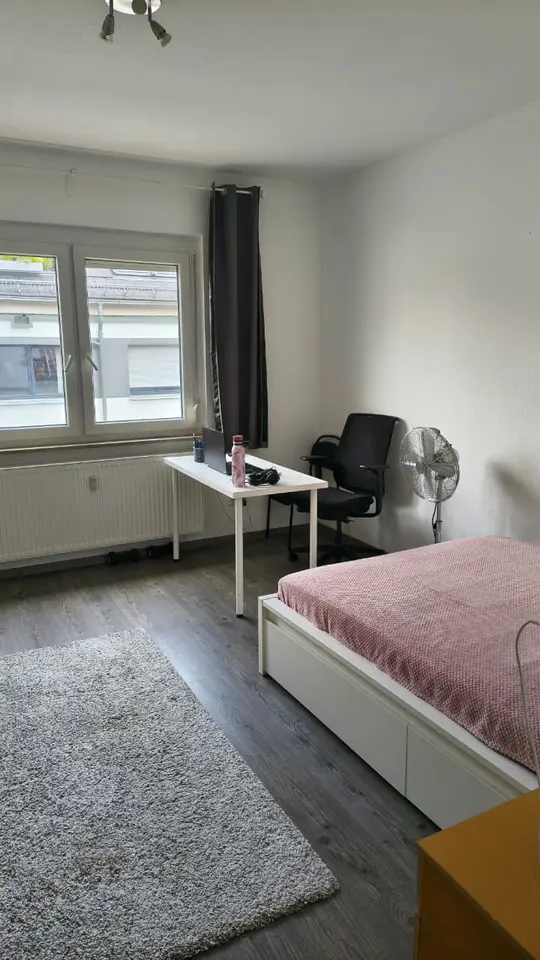 WG-Zimmer mit 17 m² in Stuttgart – Bild 2